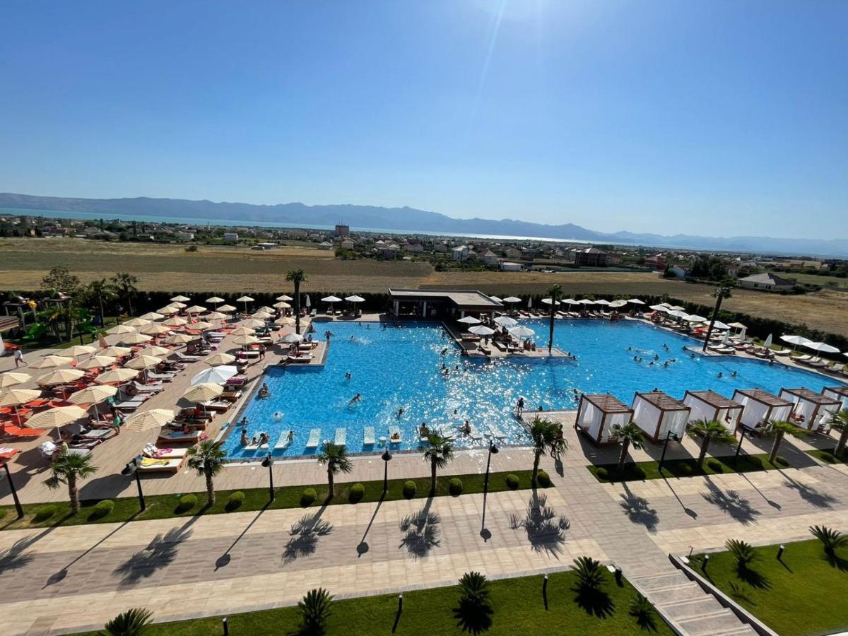 Deluxe Resort And Spa Koplik Exterior photo