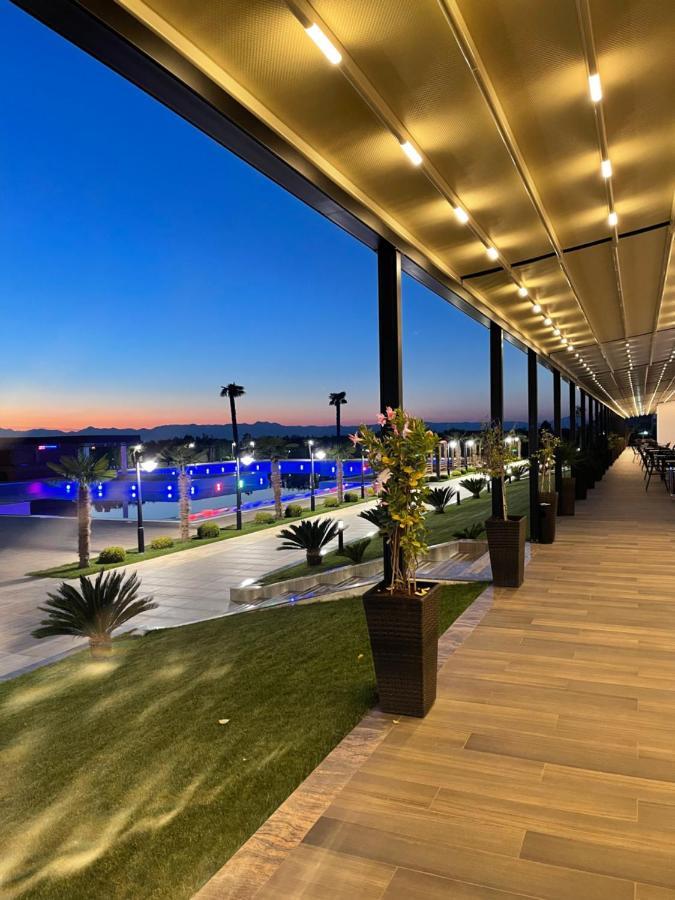 Deluxe Resort And Spa Koplik Exterior photo